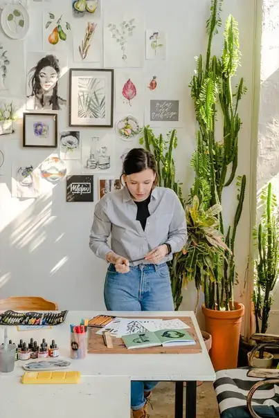 What experience do I need to be able to apply for Advertising & Commercial Design illustration