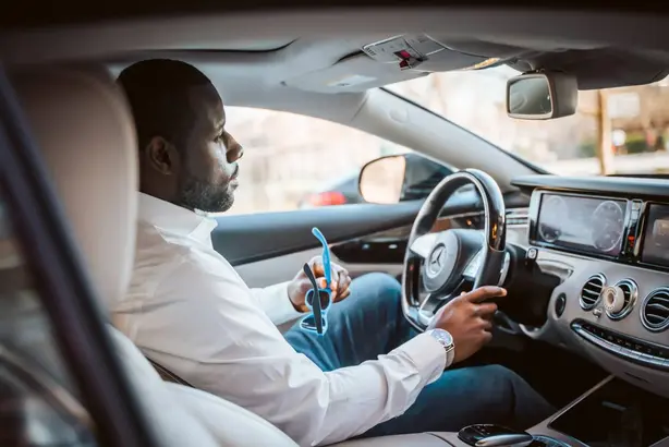 What experience do I need to be able to apply for Commercial Driving illustration